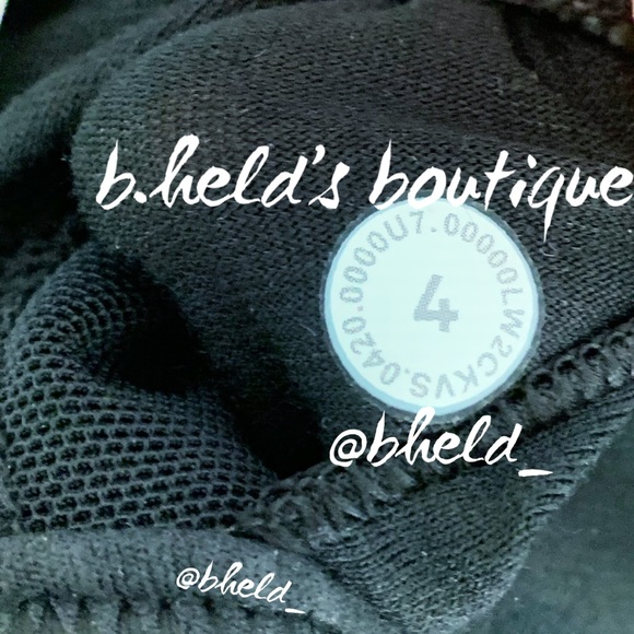 lululemon Love to Layer Bra in Black Neutral Size 4 Brand New NWT - Picture 13 of 14